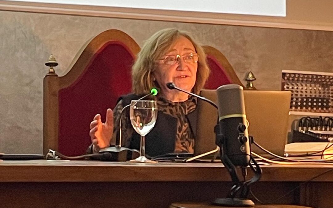 Sesión académica en honor al profesor Santos Coronas González